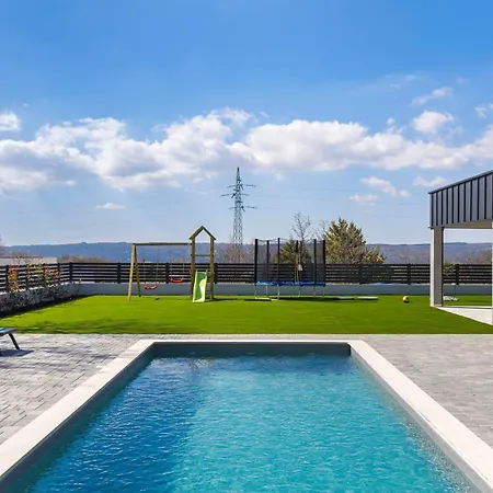 Villa Santila Labin (Istria)