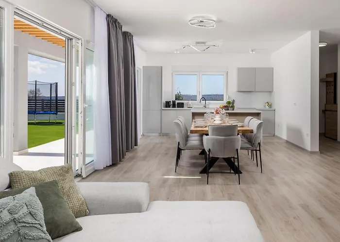 Santila * Labin (Istria)